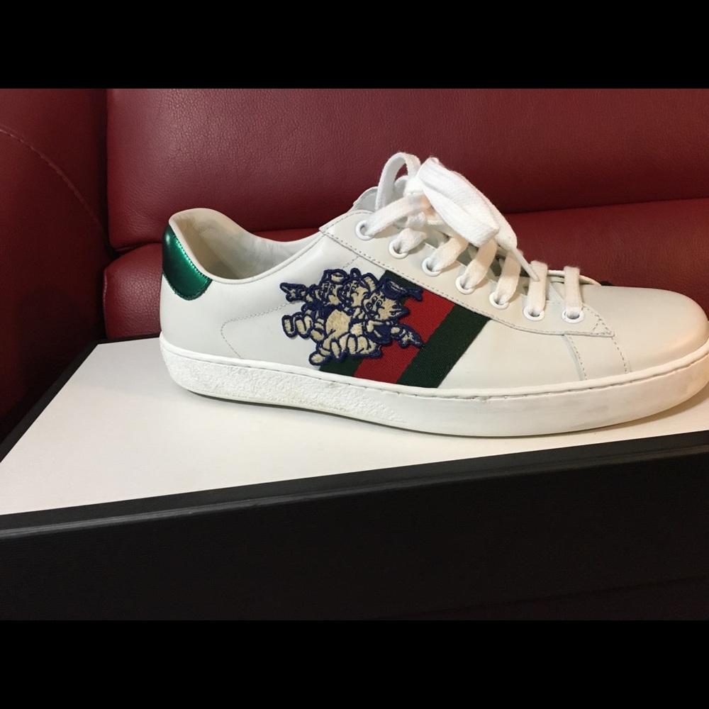 Selling them because they are to big for me